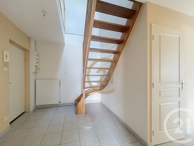Appartement F4 &agrave; vendre - 4 pi&egrave;ces - 105,80 m2 - Lure - 70 - FRANCHE-COMTE
