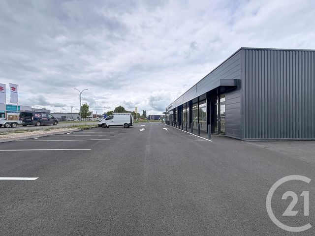 Commerce &agrave; louer - 356 m2 - 70 - FRANCHE-COMTE