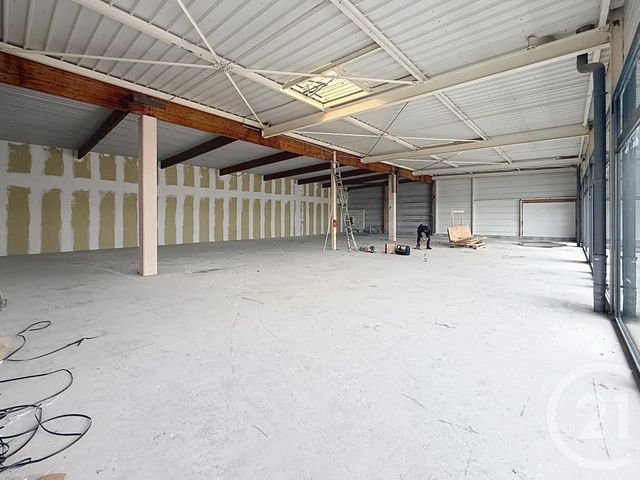 Commerce &agrave; louer - 356 m2 - 70 - FRANCHE-COMTE
