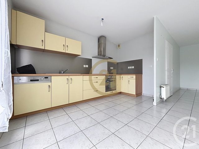 Appartement F3 &agrave; louer - 3 pi&egrave;ces - 64,87 m2 - Hericourt - 70 - FRANCHE-COMTE