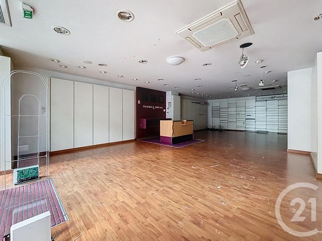 Commerce &agrave; louer - 200 m2 - 70 - FRANCHE-COMTE