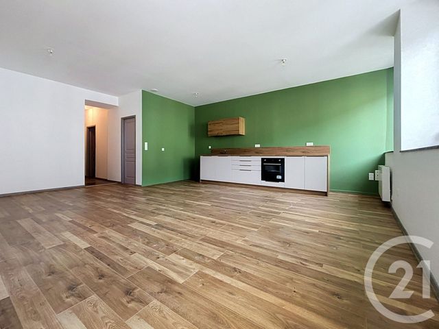 Appartement F2 &agrave; louer - 2 pi&egrave;ces - 54,71 m2 - Lure - 70 - FRANCHE-COMTE