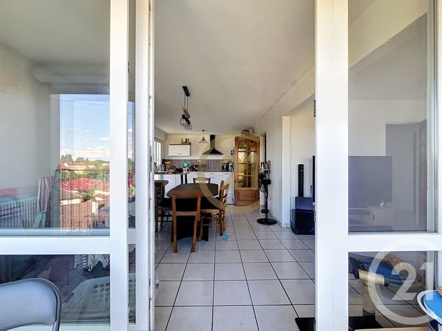 Appartement F4 &agrave; vendre - 4 pi&egrave;ces - 78,86 m2 - Luxeuil Les Bains - 70 - FRANCHE-COMTE