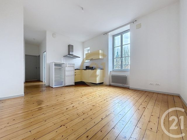 Appartement F2 à louer LURE