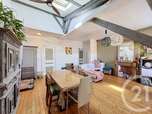 Appartement T5 &agrave; vendre - 5 pi&egrave;ces - 87,05 m2 - Lure - 70 - FRANCHE-COMTE