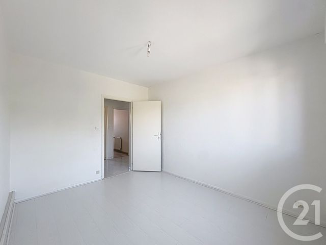 Appartement F2 &agrave; louer - 2 pi&egrave;ces - 61,10 m2 - Hericourt - 70 - FRANCHE-COMTE