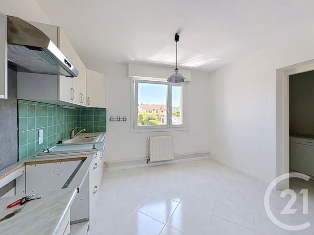 Appartement F2 &agrave; louer - 2 pi&egrave;ces - 61,10 m2 - Hericourt - 70 - FRANCHE-COMTE