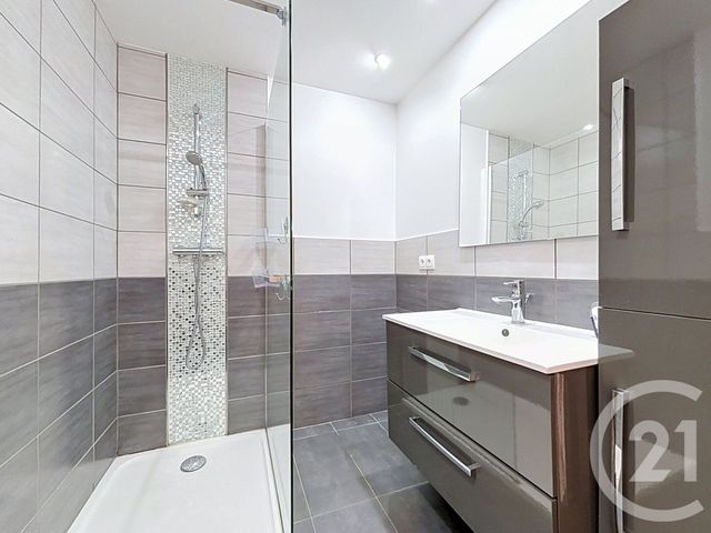 Appartement F2 bis &agrave; vendre - 3 pi&egrave;ces - 82,61 m2 - Mandeure - 25 - FRANCHE-COMTE