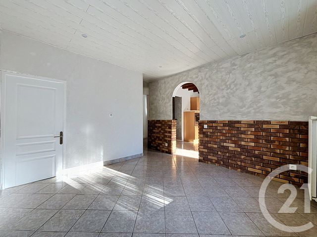 Appartement F2 bis &agrave; vendre - 3 pi&egrave;ces - 82,61 m2 - Mandeure - 25 - FRANCHE-COMTE