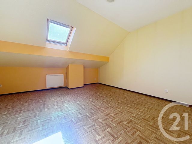 Appartement F2 &agrave; louer - 2 pi&egrave;ces - 30,48 m2 - Lure - 70 - FRANCHE-COMTE