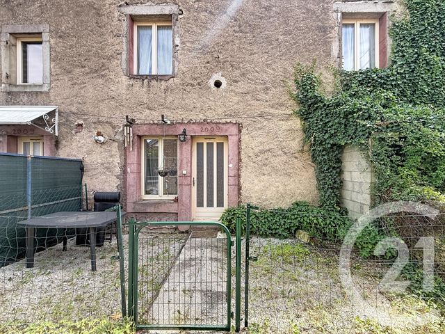 Appartement F3 &agrave; louer - 3 pi&egrave;ces - 68,83 m2 - Lure - 70 - FRANCHE-COMTE