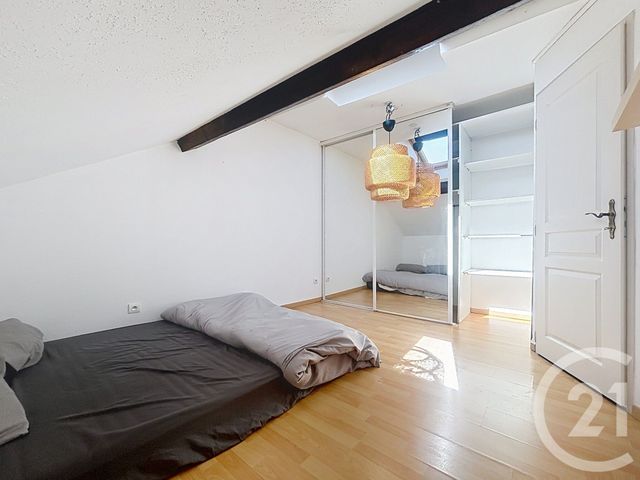 Appartement F3 &agrave; louer - 3 pi&egrave;ces - 59,30 m2 - Luxeuil Les Bains - 70 - FRANCHE-COMTE