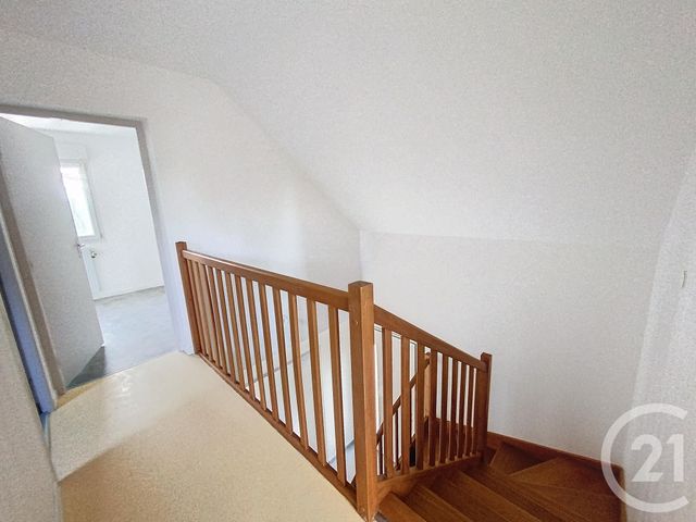 Maison &agrave; louer - 4 pi&egrave;ces - 90 m2 - Vesoul - 70 - FRANCHE-COMTE