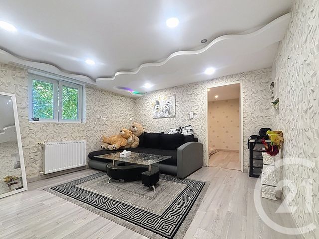 Maison &agrave; louer - 7 pi&egrave;ces - 117,61 m2 - Vesoul - 70 - FRANCHE-COMTE