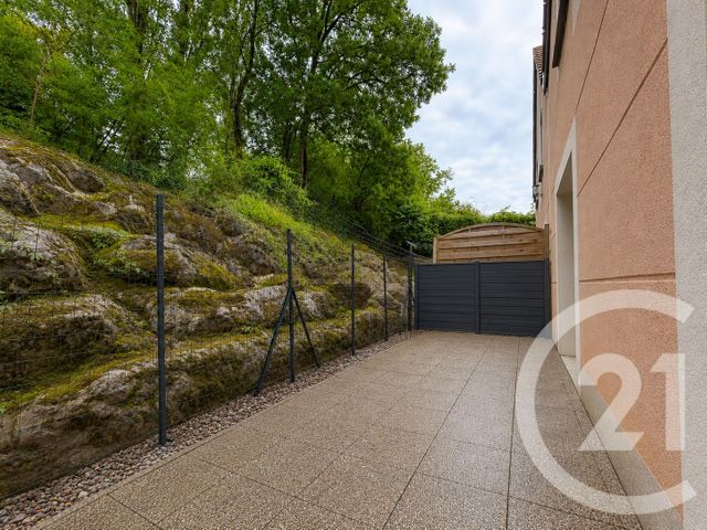 Maison &agrave; louer - 4 pi&egrave;ces - 86,64 m2 - Vesoul - 70 - FRANCHE-COMTE
