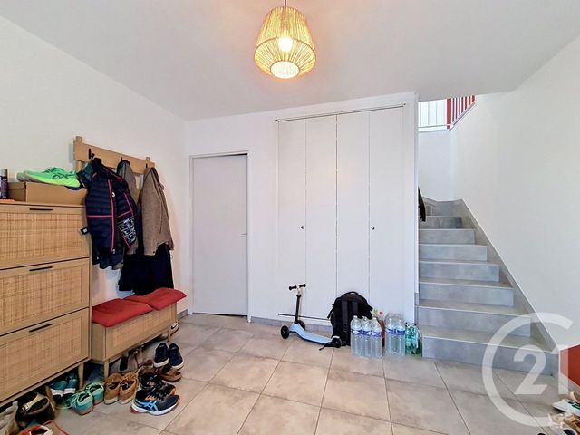 Maison &agrave; louer - 6 pi&egrave;ces - 120 m2 - Vesoul - 70 - FRANCHE-COMTE