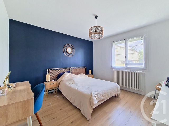 Maison &agrave; louer - 6 pi&egrave;ces - 120 m2 - Vesoul - 70 - FRANCHE-COMTE