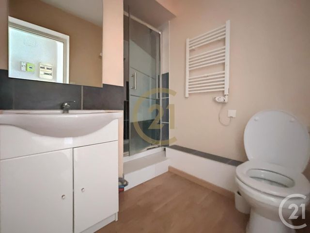 Appartement F2 &agrave; louer - 2 pi&egrave;ces - 35,91 m2 - Vesoul - 70 - FRANCHE-COMTE