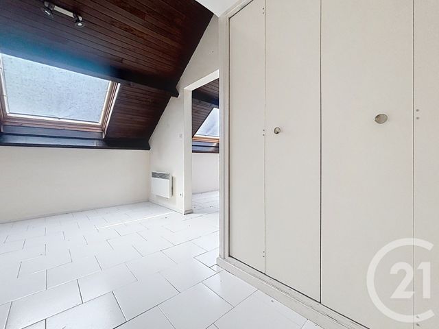 Appartement F2 &agrave; louer - 2 pi&egrave;ces - 41 m2 - Vesoul - 70 - FRANCHE-COMTE