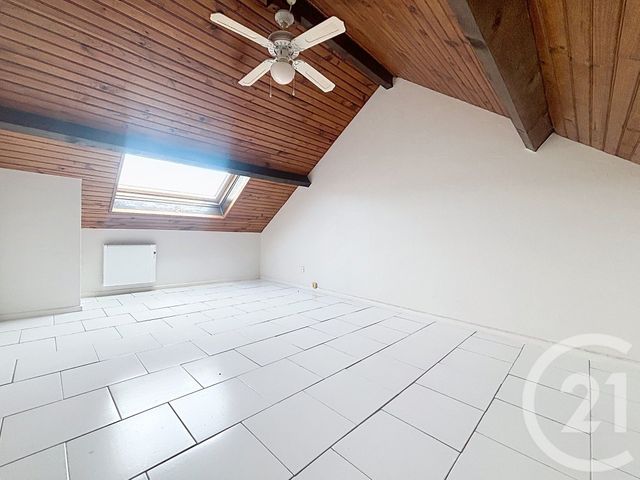 Appartement F2 &agrave; louer - 2 pi&egrave;ces - 41 m2 - Vesoul - 70 - FRANCHE-COMTE