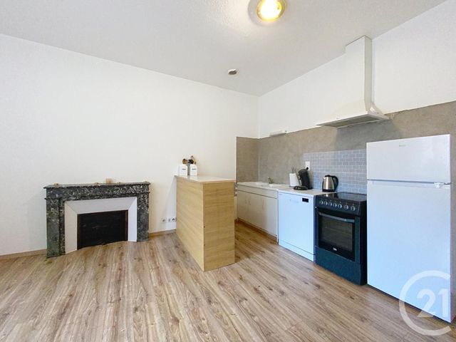 Appartement F3 &agrave; louer - 3 pi&egrave;ces - 84,20 m2 - Luxeuil Les Bains - 70 - FRANCHE-COMTE