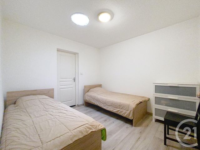 Appartement F3 &agrave; louer - 3 pi&egrave;ces - 84,20 m2 - Luxeuil Les Bains - 70 - FRANCHE-COMTE