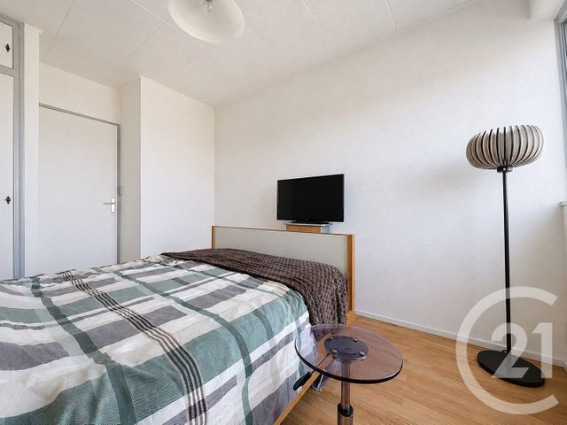 Appartement F2 &agrave; louer - 2 pi&egrave;ces - 50,66 m2 - Luxeuil Les Bains - 70 - FRANCHE-COMTE