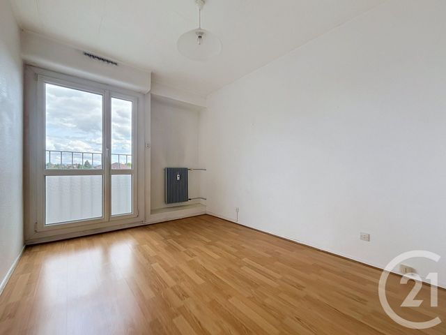 Appartement F2 &agrave; louer - 2 pi&egrave;ces - 50,66 m2 - Luxeuil Les Bains - 70 - FRANCHE-COMTE