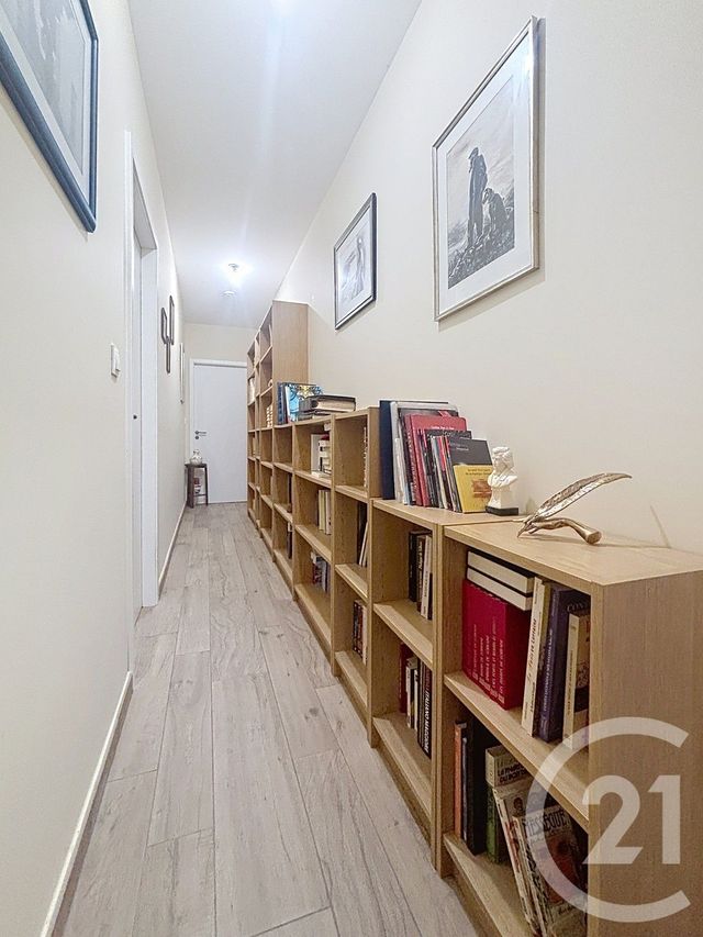 Maison &agrave; louer - 4 pi&egrave;ces - 160,90 m2 - Lure - 70 - FRANCHE-COMTE