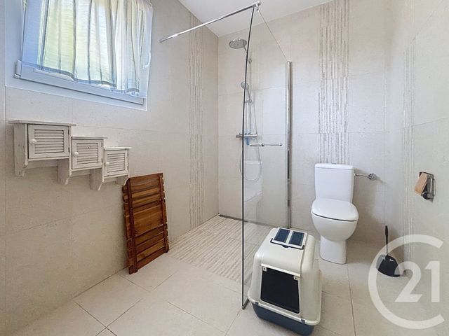 Maison &agrave; louer - 4 pi&egrave;ces - 160,90 m2 - Lure - 70 - FRANCHE-COMTE