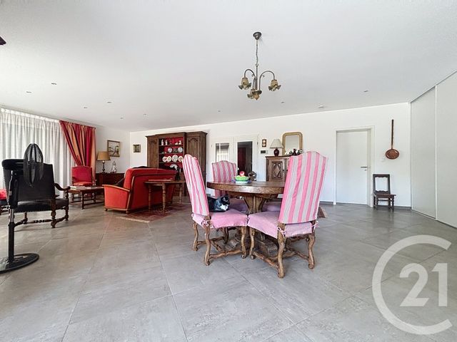 Maison &agrave; louer - 4 pi&egrave;ces - 160,90 m2 - Lure - 70 - FRANCHE-COMTE