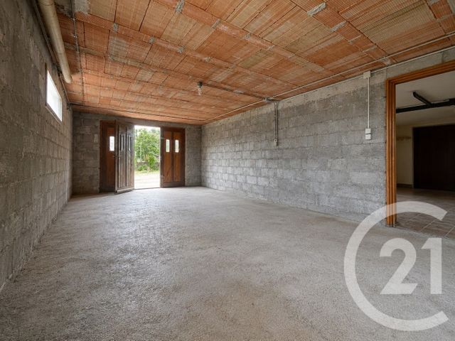 Maison &agrave; louer - 6 pi&egrave;ces - 133,51 m2 - St Sauveur - 70 - FRANCHE-COMTE