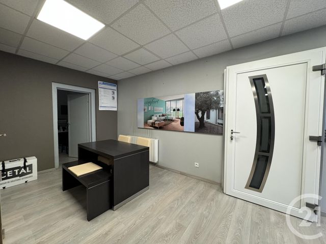 Commerce &agrave; louer - 104 m2 - 70 - FRANCHE-COMTE
