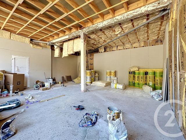 Commerce &agrave; louer - 200 m2 - 70 - FRANCHE-COMTE