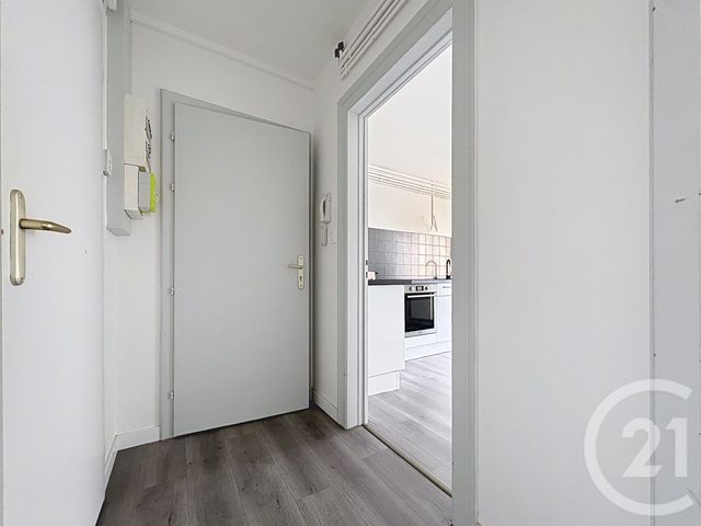 Appartement F2 &agrave; louer - 2 pi&egrave;ces - 45,62 m2 - Hericourt - 70 - FRANCHE-COMTE