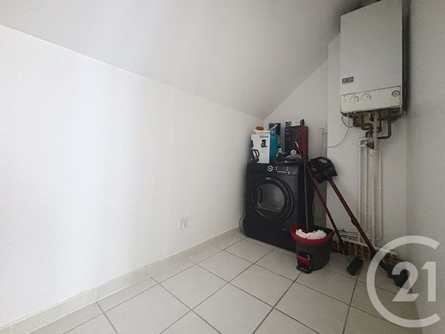 Appartement F2 &agrave; louer - 2 pi&egrave;ces - 55,15 m2 - Luxeuil Les Bains - 70 - FRANCHE-COMTE