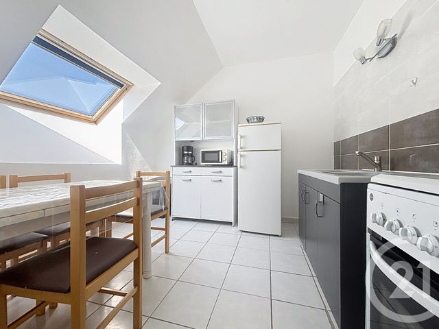 Appartement F2 &agrave; louer - 2 pi&egrave;ces - 55,15 m2 - Luxeuil Les Bains - 70 - FRANCHE-COMTE