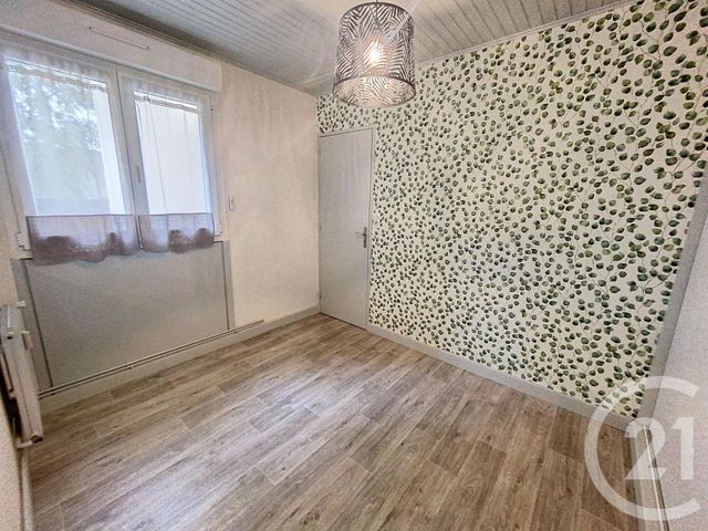 Appartement F3 &agrave; louer - 3 pi&egrave;ces - 63,65 m2 - Vesoul - 70 - FRANCHE-COMTE