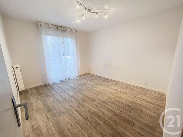Appartement F3 &agrave; louer - 3 pi&egrave;ces - 63,65 m2 - Vesoul - 70 - FRANCHE-COMTE