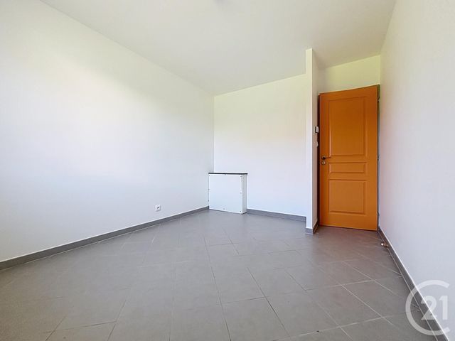 Maison &agrave; louer - 5 pi&egrave;ces - 105 m2 - Lure - 70 - FRANCHE-COMTE
