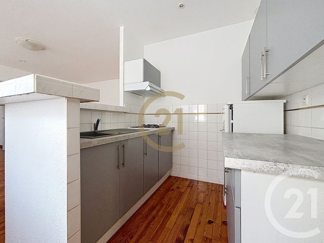 Appartement F3 &agrave; louer - 3 pi&egrave;ces - 47 m2 - Couthenans - 70 - FRANCHE-COMTE