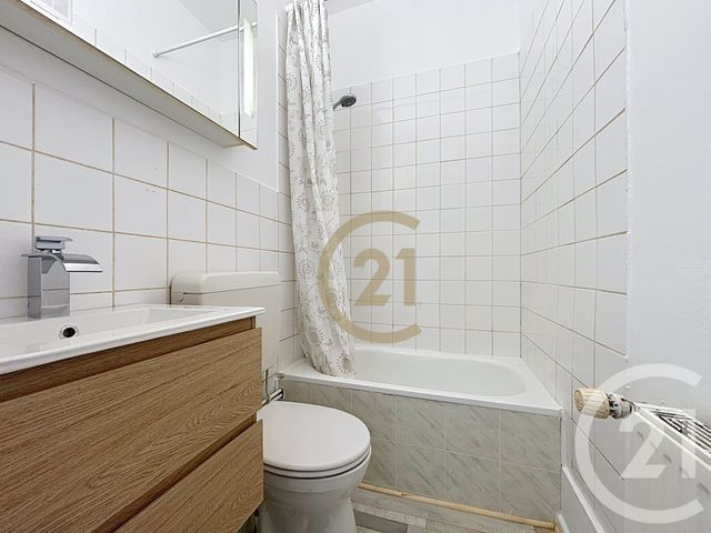 Appartement F3 &agrave; louer - 3 pi&egrave;ces - 47 m2 - Hericourt - 70 - FRANCHE-COMTE