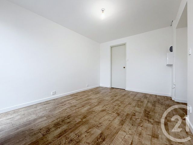 Appartement F2 &agrave; louer - 2 pi&egrave;ces - 35 m2 - Navenne - 70 - FRANCHE-COMTE