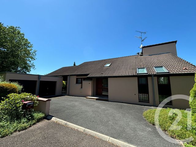 Maison à vendre - 9 pièces - 217 m2 - Lure - 70 - FRANCHE-COMTE