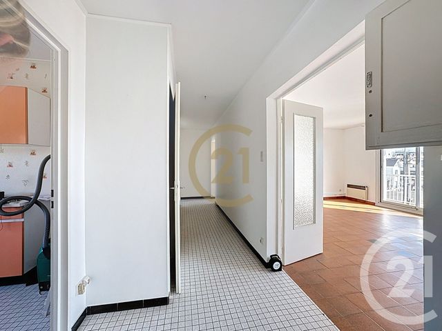 Appartement F3 à vendre - 4 pièces - 87,34 m2 - Lure - 70 - FRANCHE-COMTE