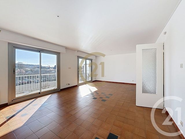 Appartement F3 à vendre - 4 pièces - 87,34 m2 - Lure - 70 - FRANCHE-COMTE