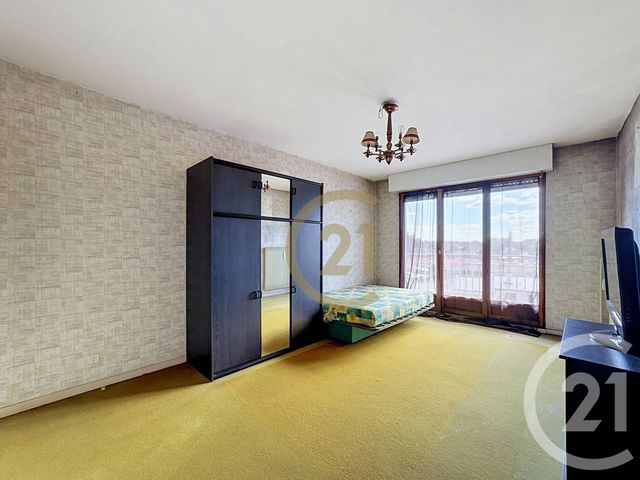 Appartement F4 &agrave; vendre - 4 pi&egrave;ces - 81,80 m2 - Luxeuil Les Bains - 70 - FRANCHE-COMTE