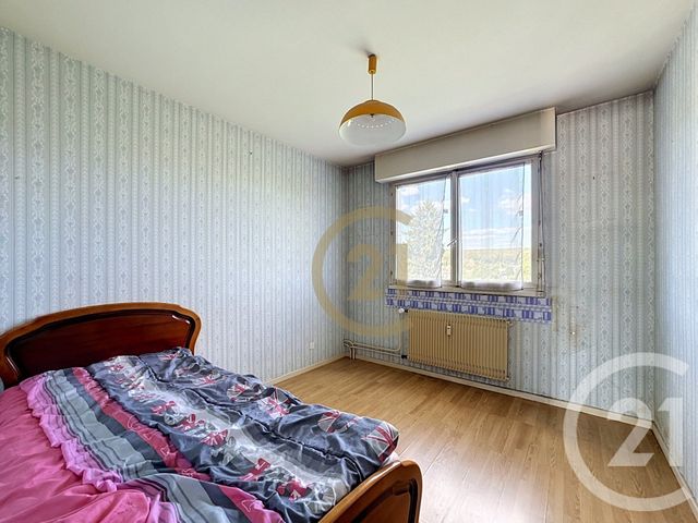Appartement F4 &agrave; vendre - 4 pi&egrave;ces - 81,80 m2 - Luxeuil Les Bains - 70 - FRANCHE-COMTE