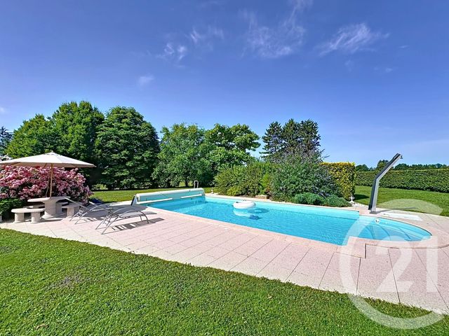 Maison à vendre - 6 pièces - 179 m2 - Roye - 70 - FRANCHE-COMTE