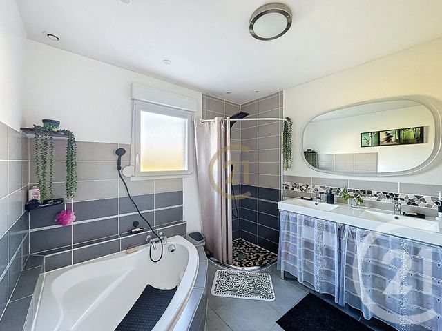 Maison à vendre - 5 pièces - 105,45 m2 - St Germain - 70 - FRANCHE-COMTE